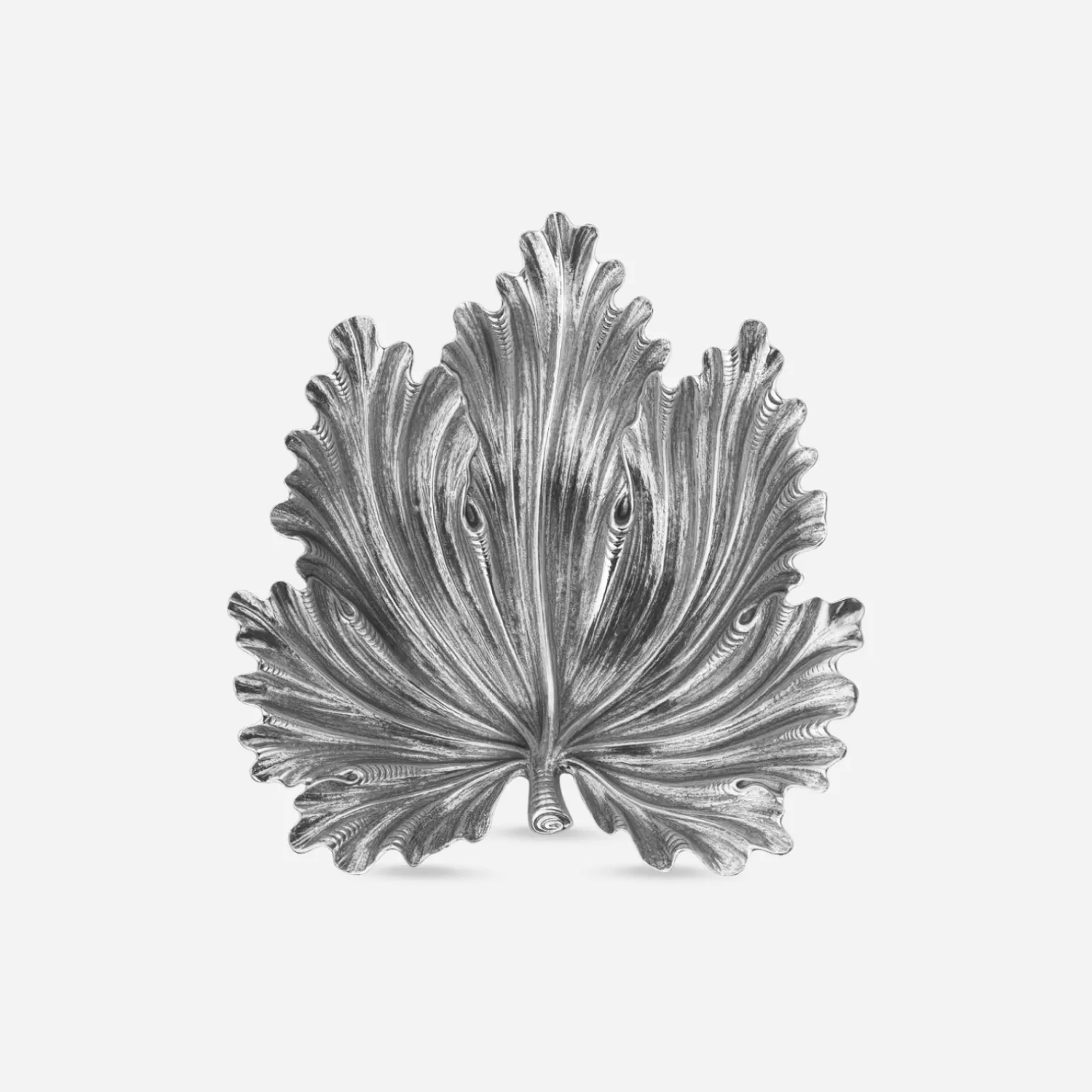 acanthus_leaf_sterling_si_0.webp Acanthus Leaf Sterling Silver Bowl - Medium