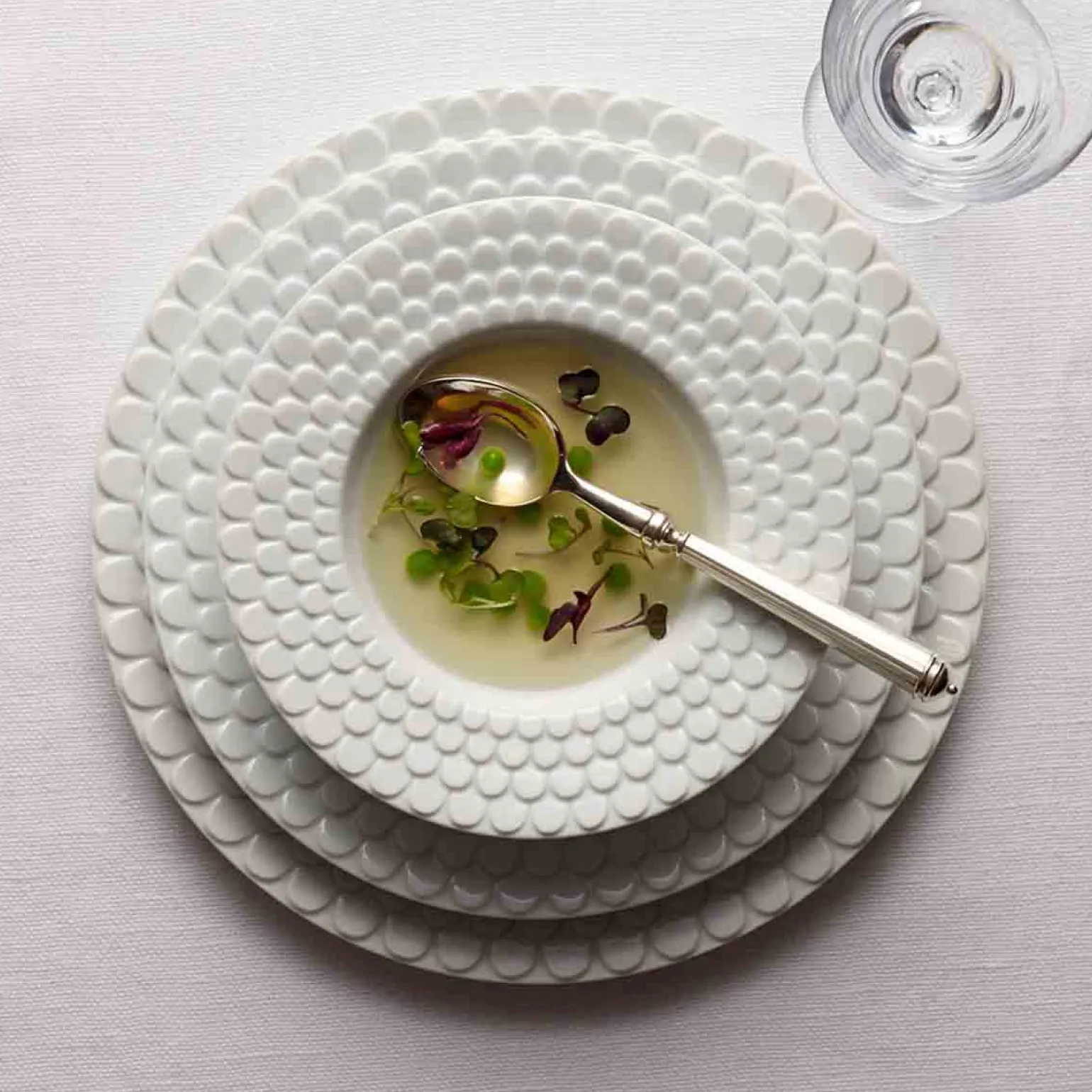 aegean_white_dinner_plate_2.webp Aegean White Dinner Plate
