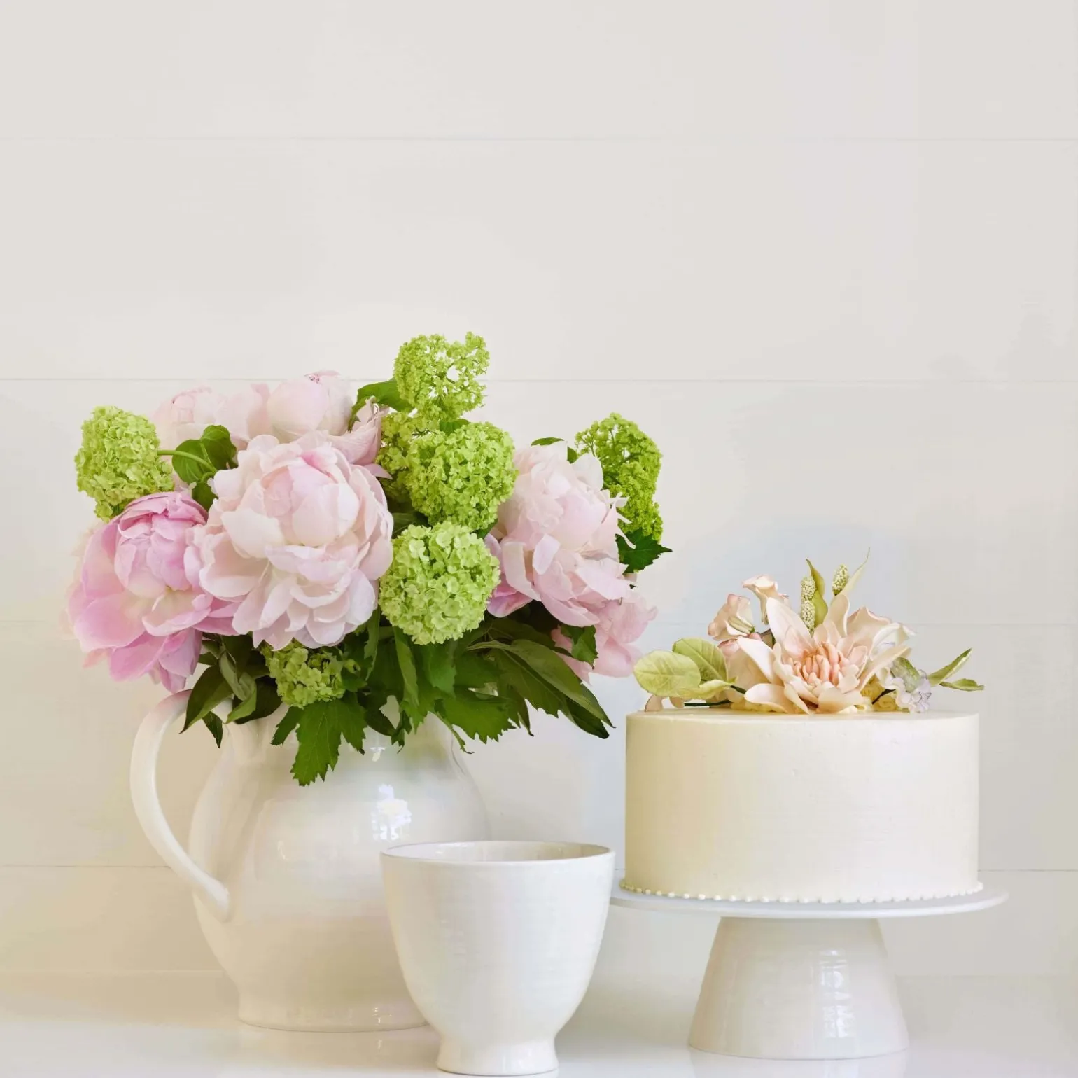 allette_serving_stand_sma_1.webp Allette Serving Stand Small