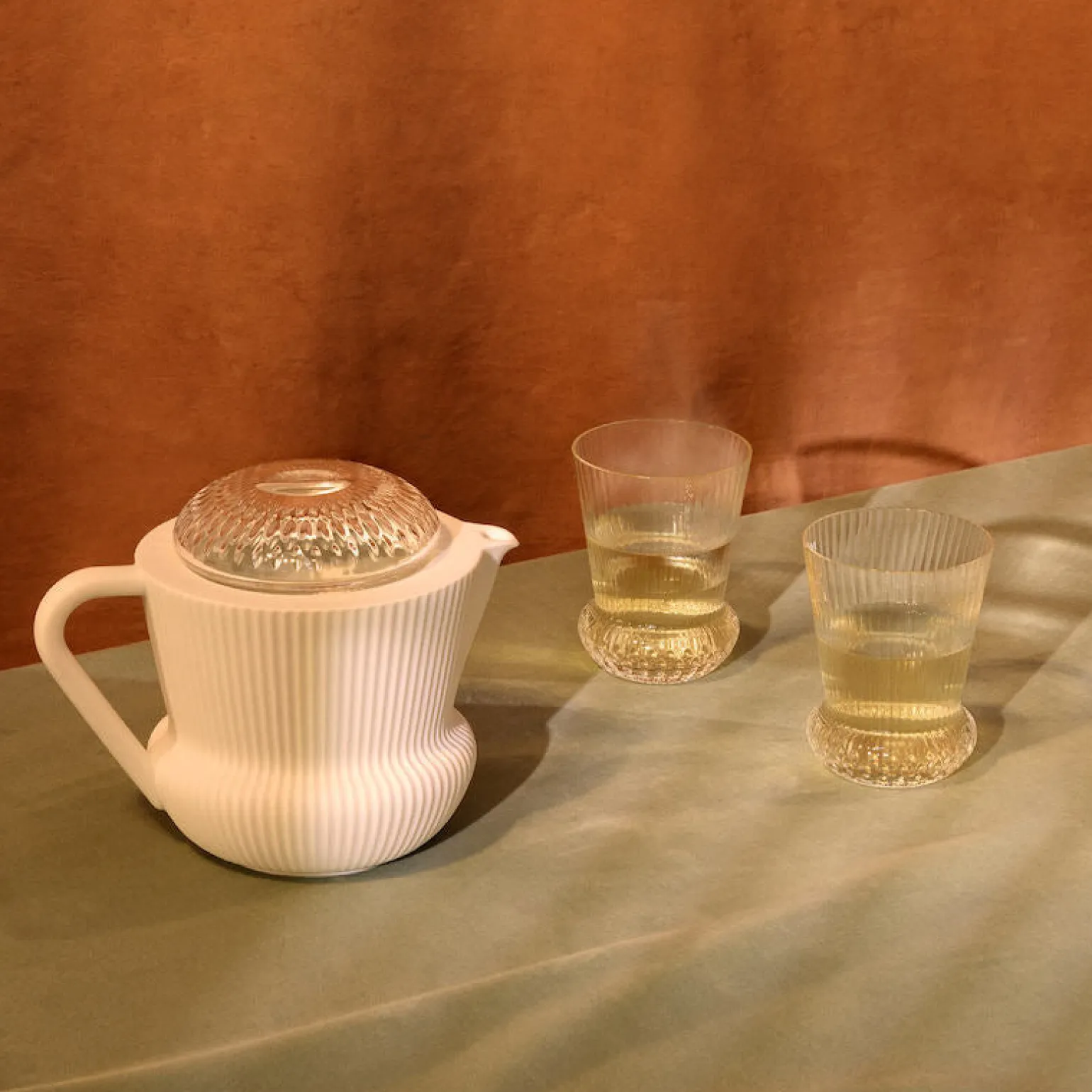 apollo_light_tea_tumbler_1.webp Apollo Light Tea Tumbler