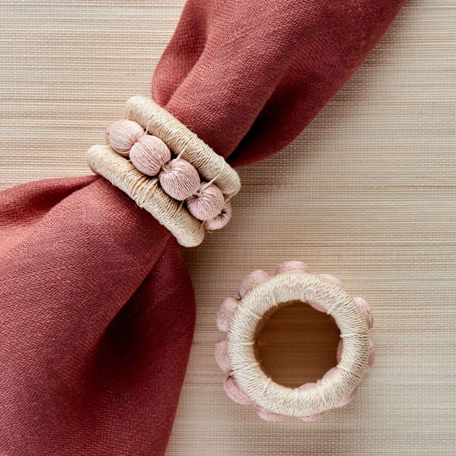 berry_napkin_ring_blush___2.webp Berry Napkin Ring Blush - Set of 4