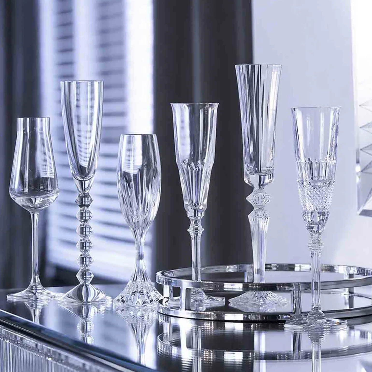 bubble_box__set_of__champ_3.webp Bubble Box - Set of 6 Champagne Flutes