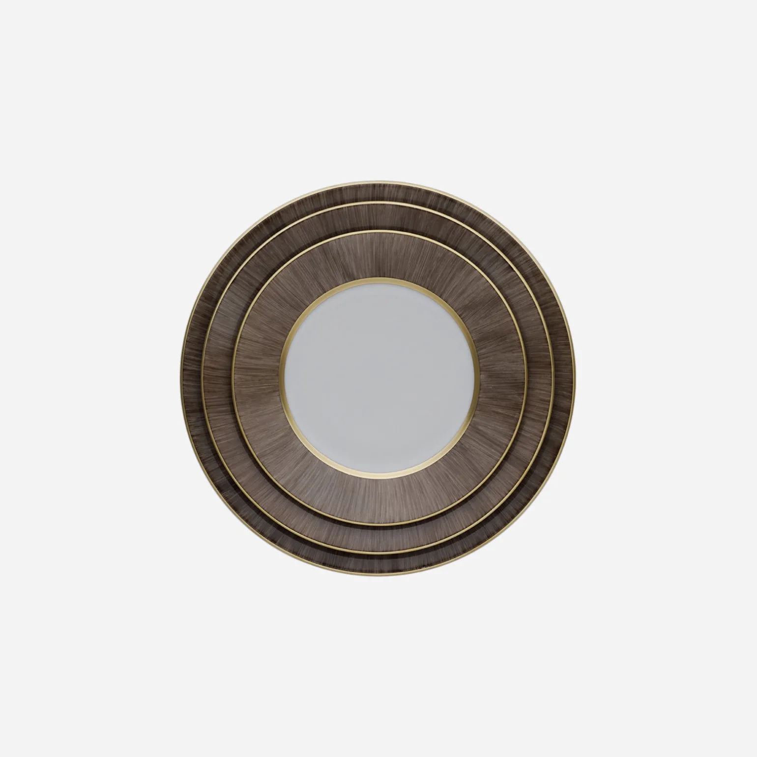 carbone_bronze_charger_2.webp Carbone Bronze Charger