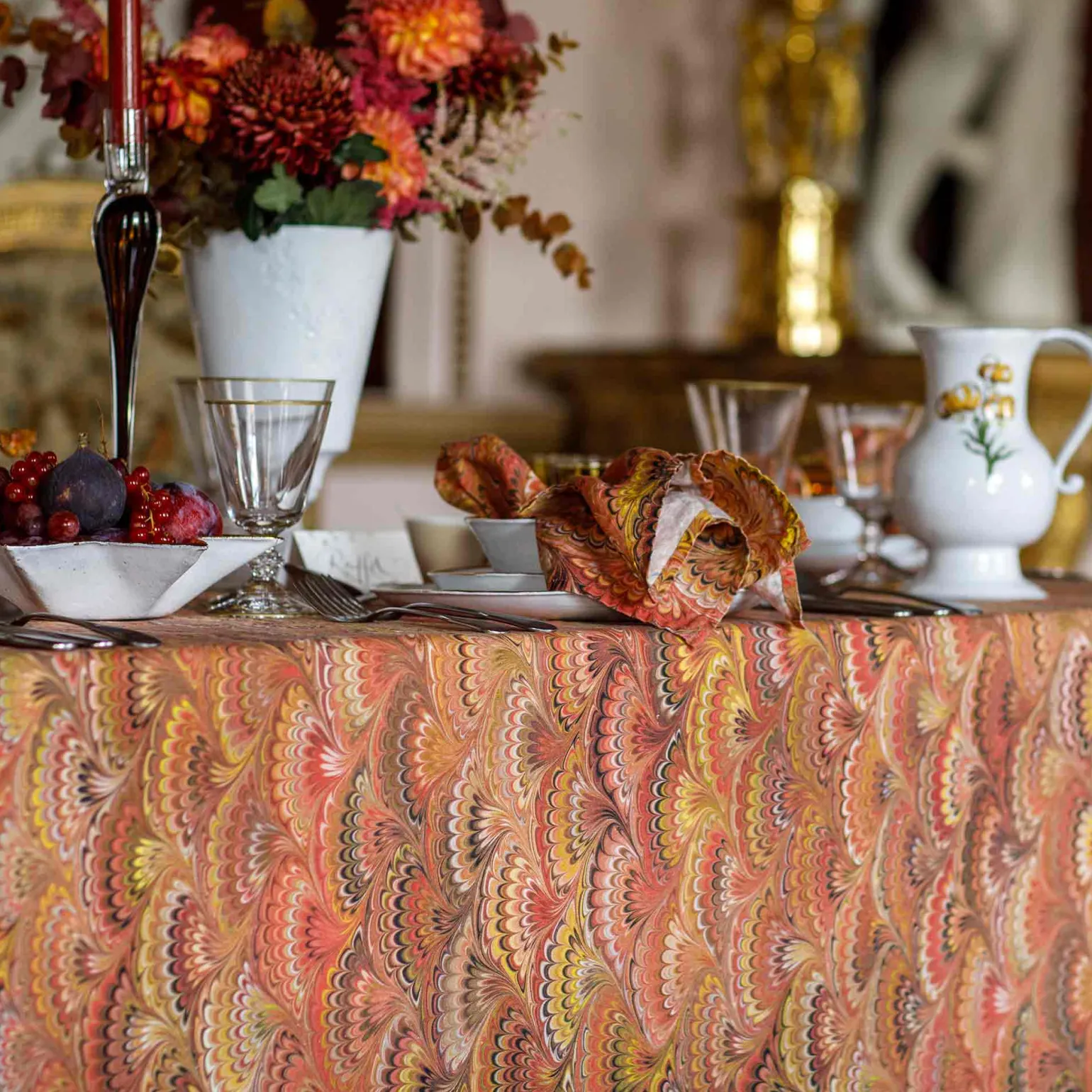 fan_marble_tablecloth_1.webp Fan Marble Tablecloth