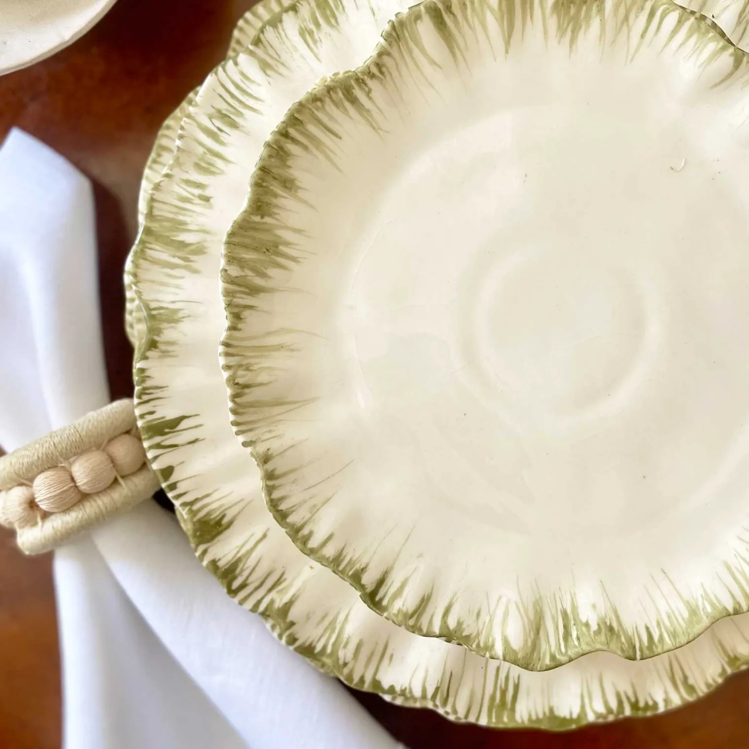 flecos_dinner_plate_khaki_1.webp Flecos Dinner Plate Khaki