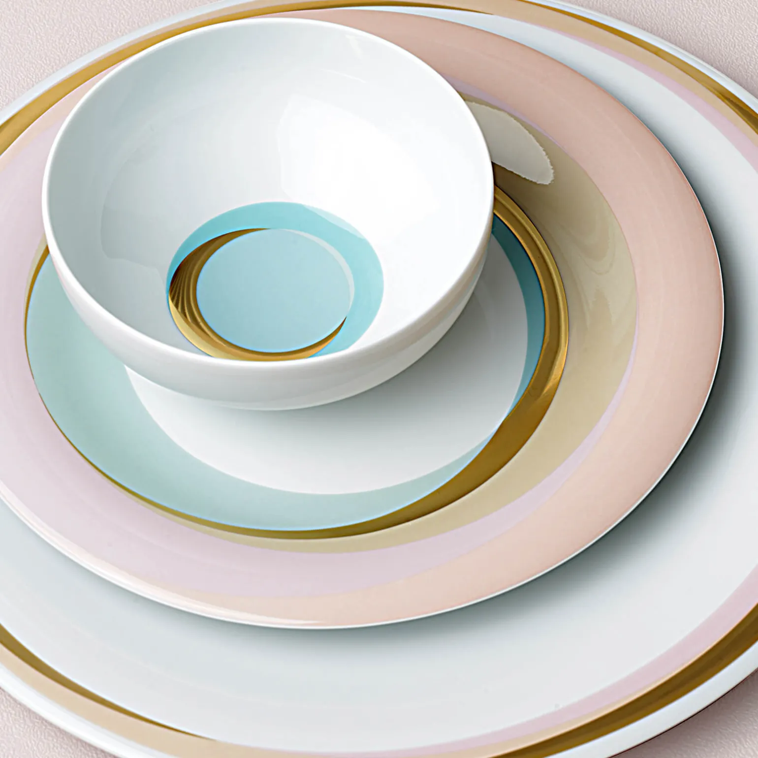 fluen_shifting_colors_fru_1.webp Fluen Shifting Colors Fruit Bowl
