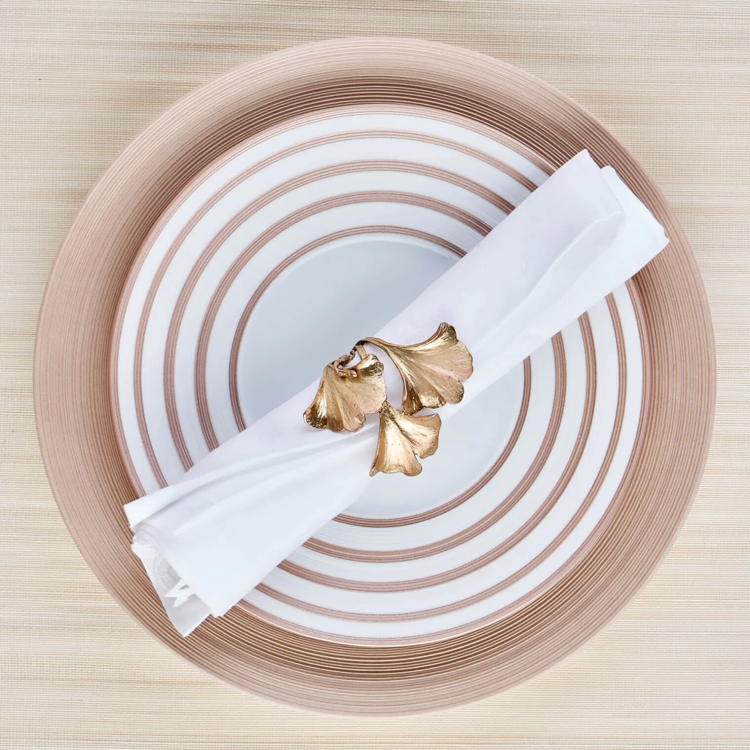 gingko_napkin_ring__set_o_2.webp Gingko Napkin Ring - Set of 4