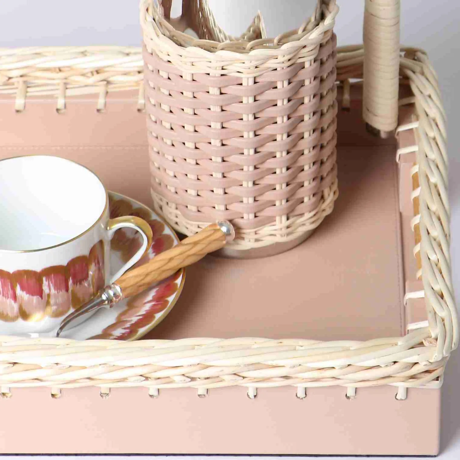 giverny_tray_cipria__medi_2.webp Giverny Tray Cipria - Medium