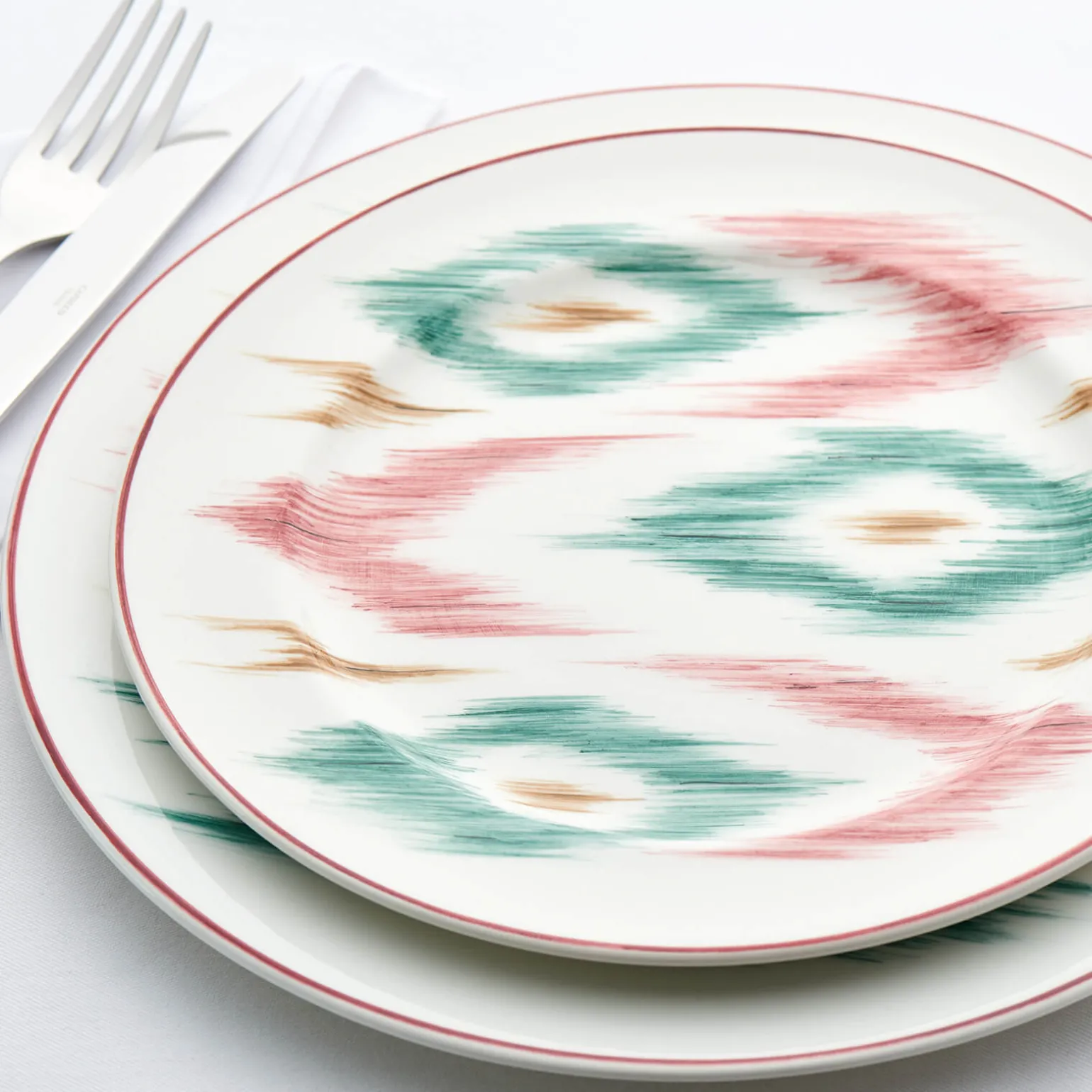 ikat_dinner_plate__set_of_2.webp Ikat Dinner Plate - Set of 6