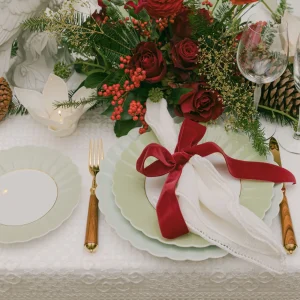 Mozzano Tablecloth with 12 Napkins White