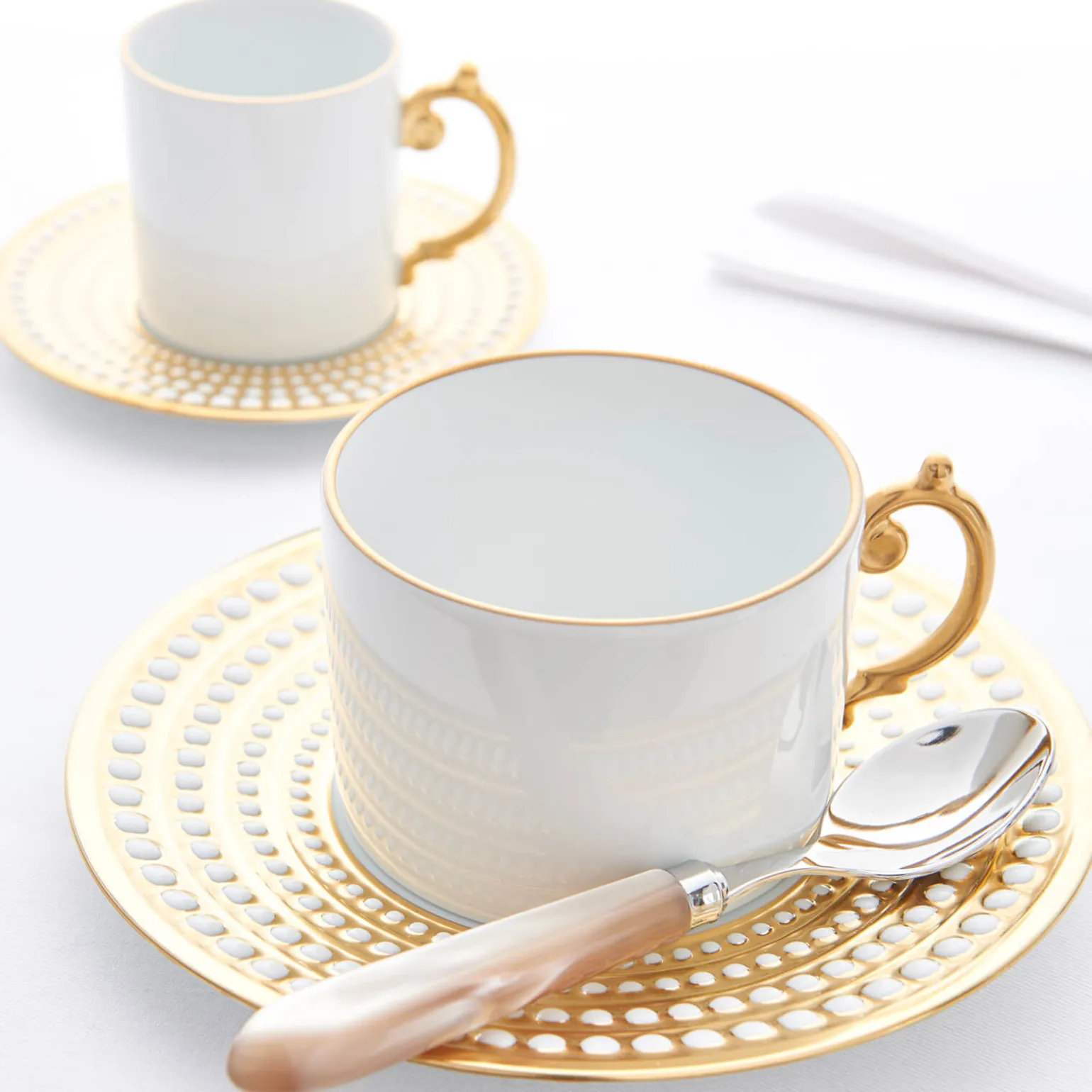omega_horn_piece_cutlery__2.webp Omega Horn 4-Piece Cutlery Set