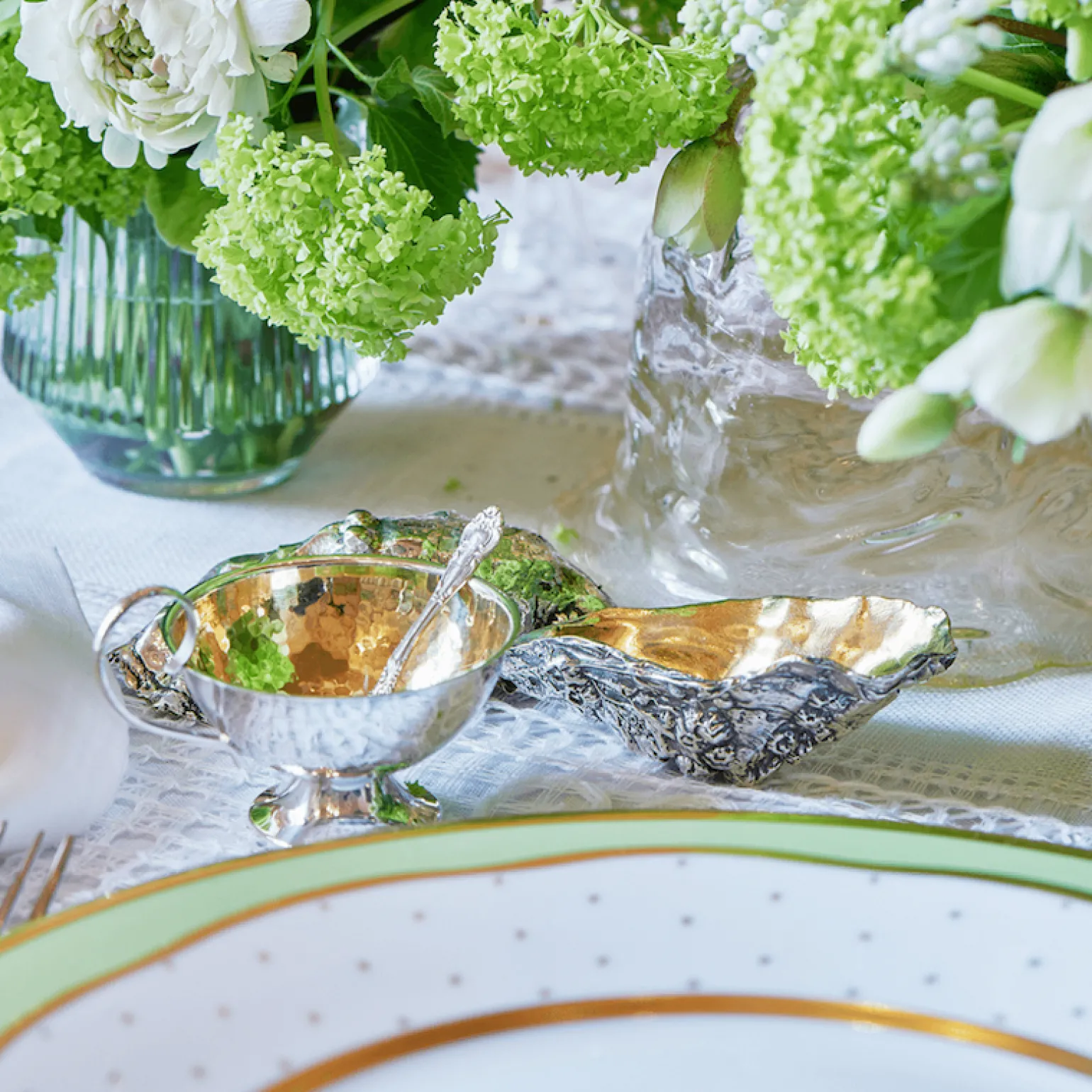 silver_and_gold_vermeil_o_1.webp Silver and Gold Vermeil Oyster Shell Salt Cellar