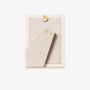 Varda Lacquer Frame